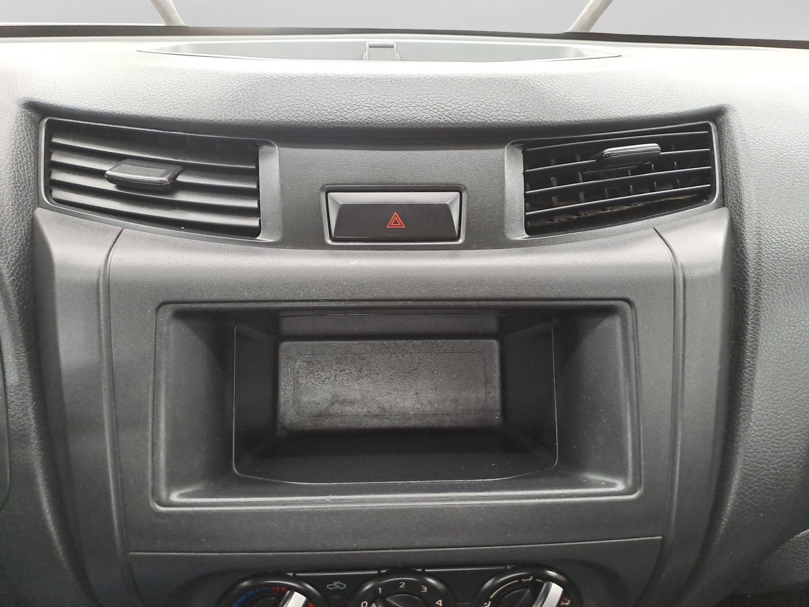 2020 Nissan FRONTIER PICK UP TM DH AC PAQ. SEG. 6 VEL
