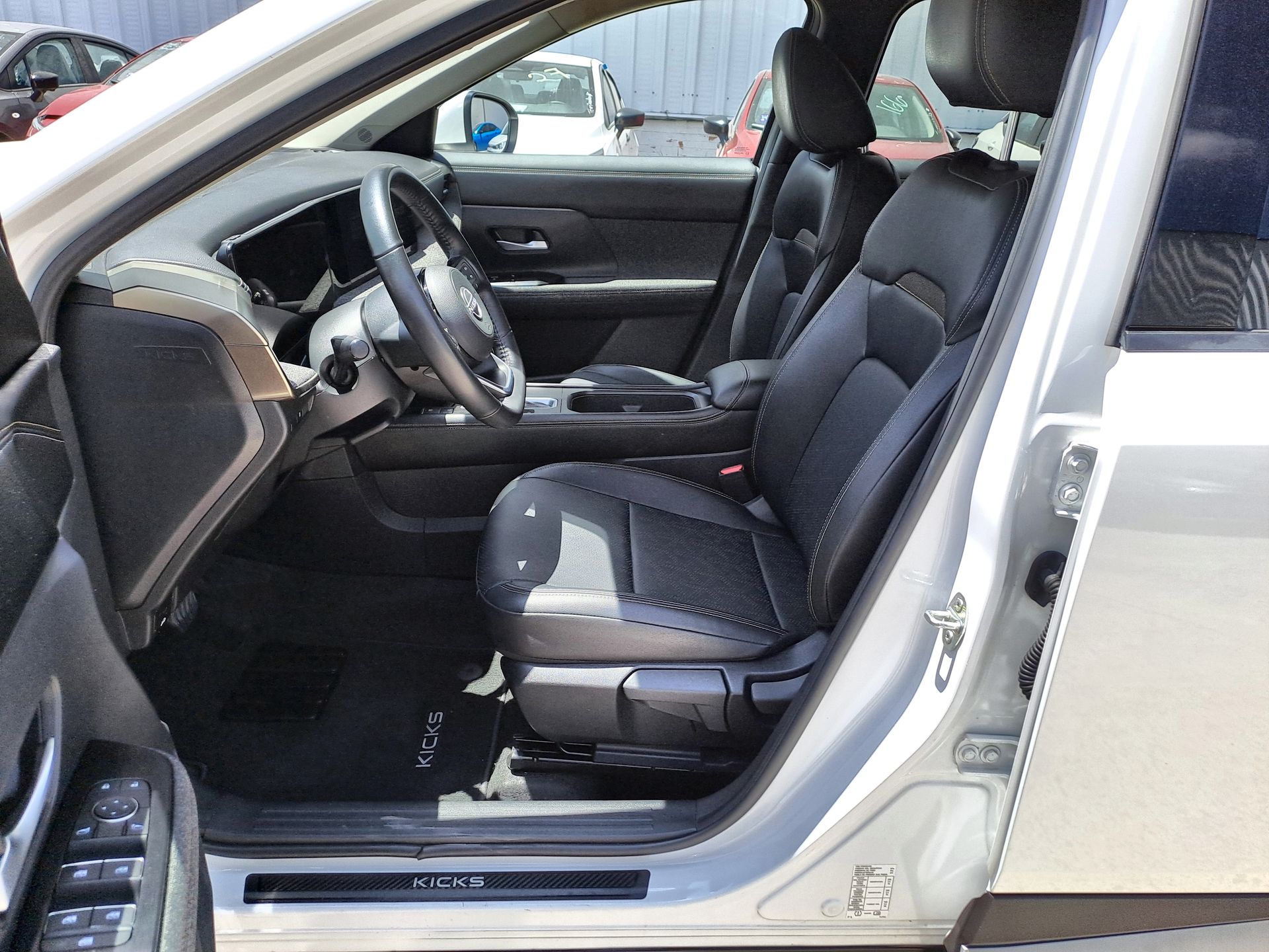 2025 Nissan KICKS EXCLUSIVE CVT