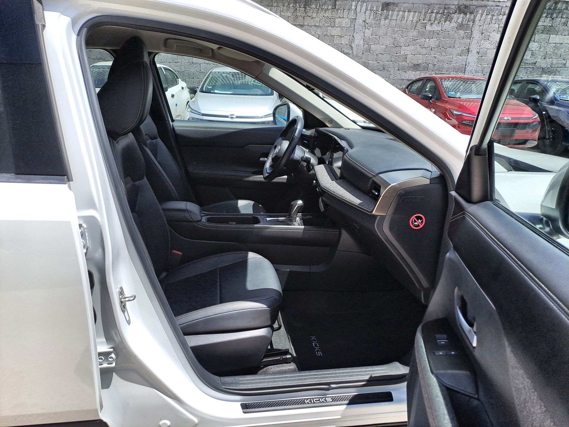 2025 Nissan KICKS EXCLUSIVE CVT