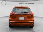 2024 Nissan KICKS KICKS ADVANCE CVT NEGRO