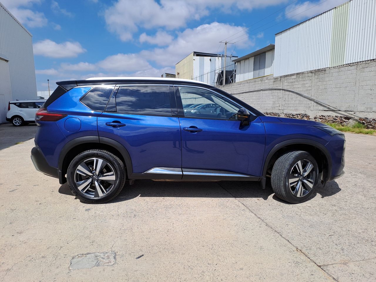 2023 Nissan X-TRAIL PLATINUM PLUS 2 ROW 23
