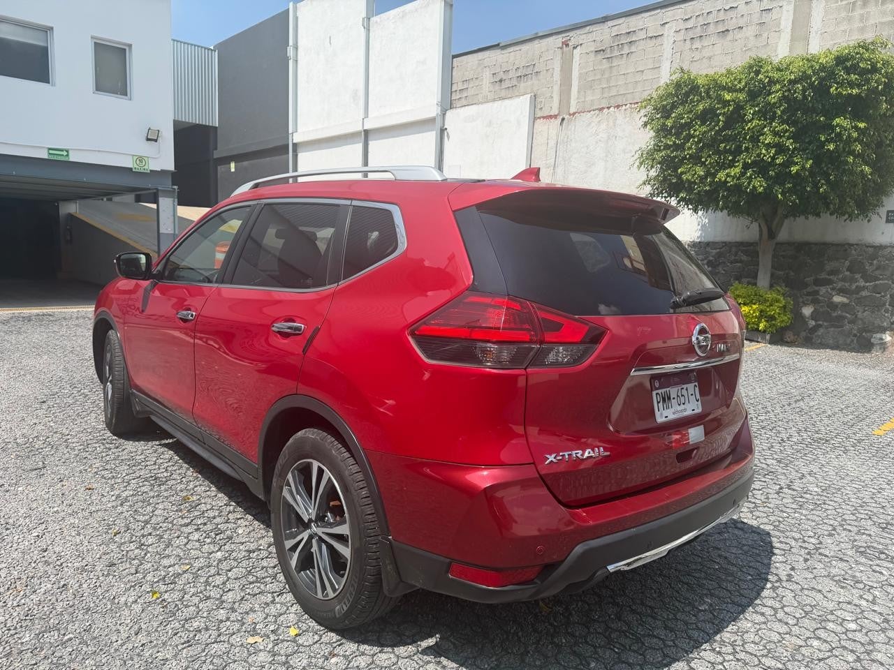 2018 Nissan X-TRAIL XTRAIL ADVANCE 2 FILAS