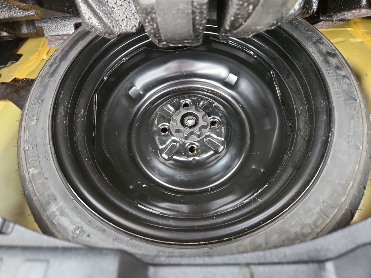 2020 Toyota PRIUS C PRIUS C