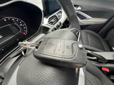 2023 Chevrolet GROOVE LT MT