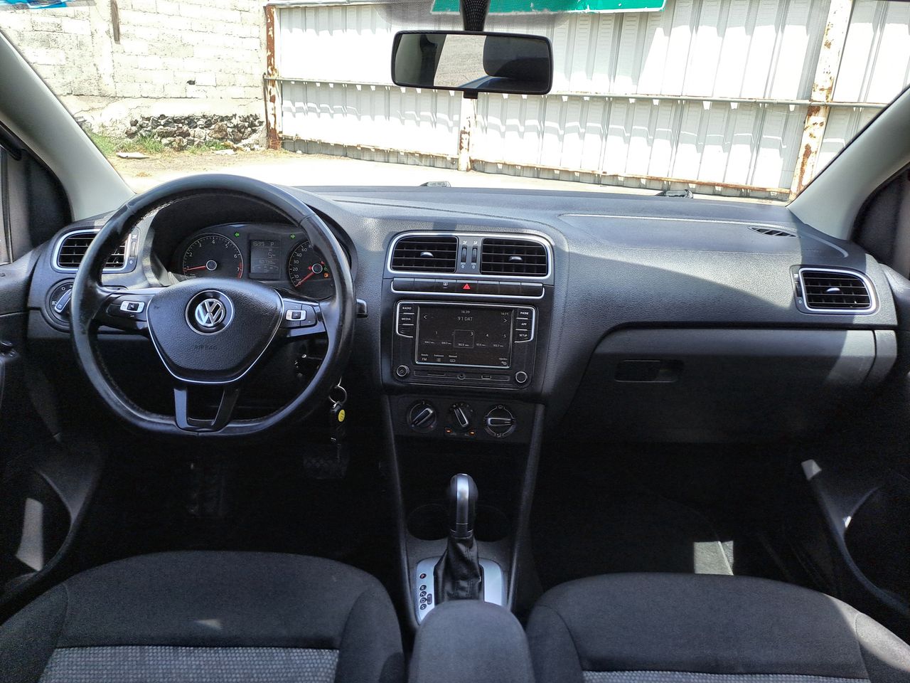 2019 Volkswagen POLO DESIGN & SOUND TIPTRONIC