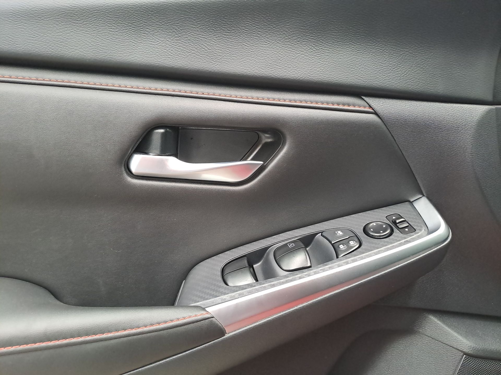 2024 Nissan SENTRA SR CVT 24