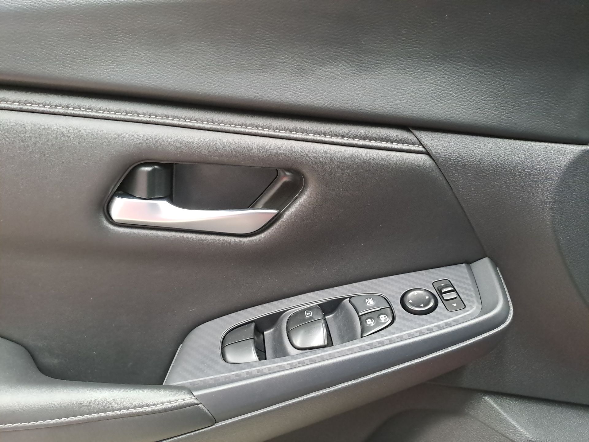 2023 Nissan SENTRA ADVANCE CVT 23