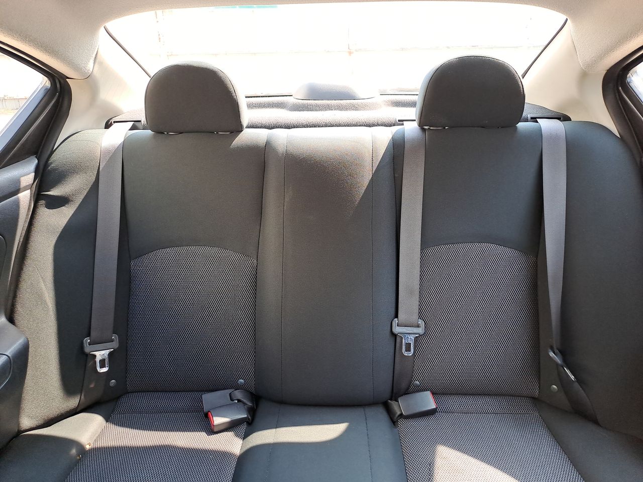 2020 Nissan VERSA MT AC 1.6L