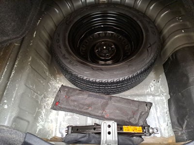 2020 Nissan VERSA MT AC 1.6L