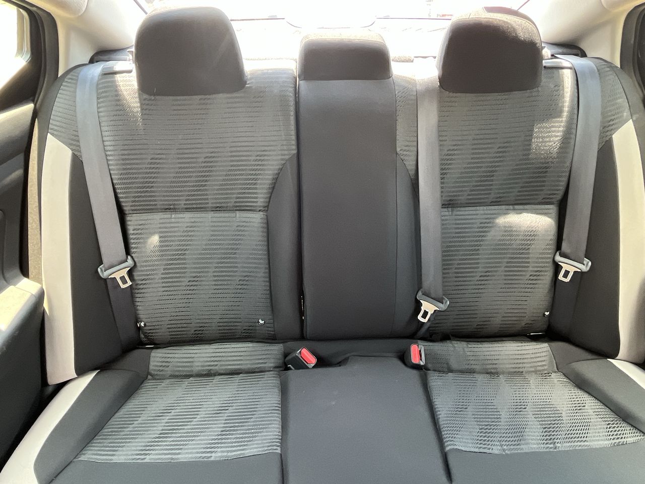 2020 Nissan VERSA ADVANCE MT