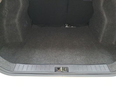 2022 Nissan VERSA ADVANCE CVT 22