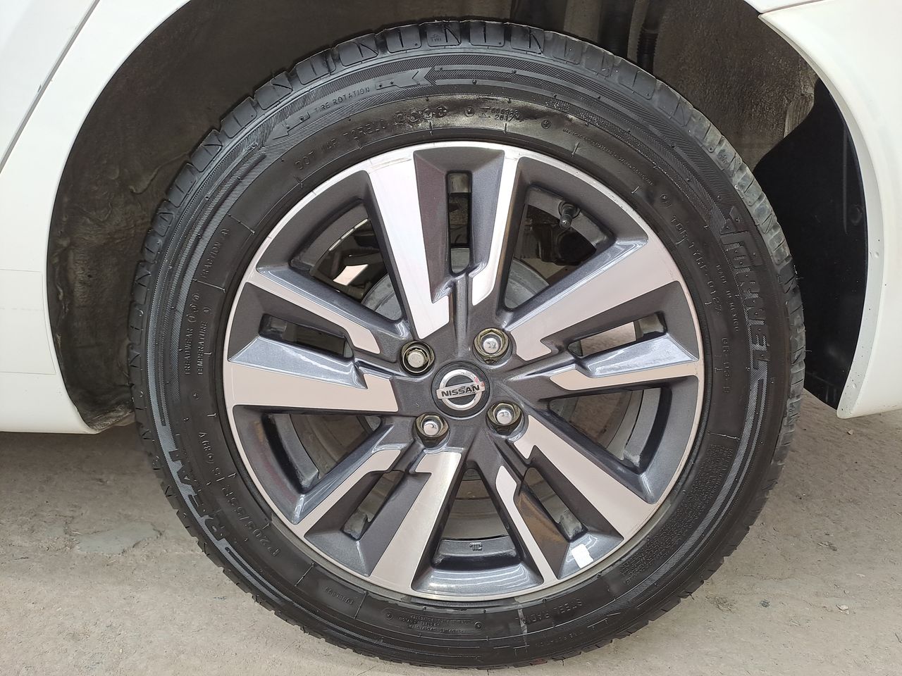 2022 Nissan VERSA ADVANCE CVT 22