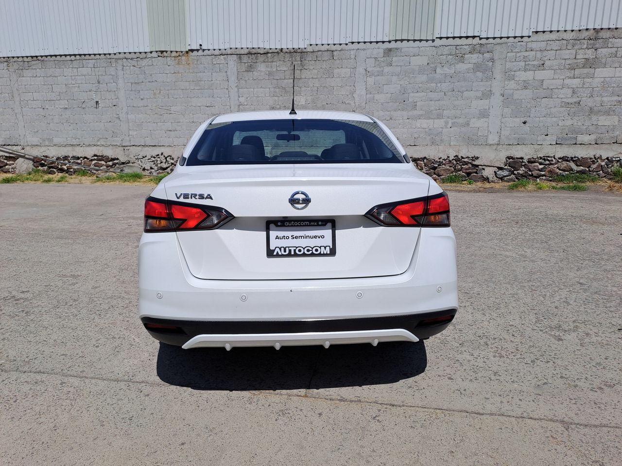 2022 Nissan VERSA ADVANCE CVT 22