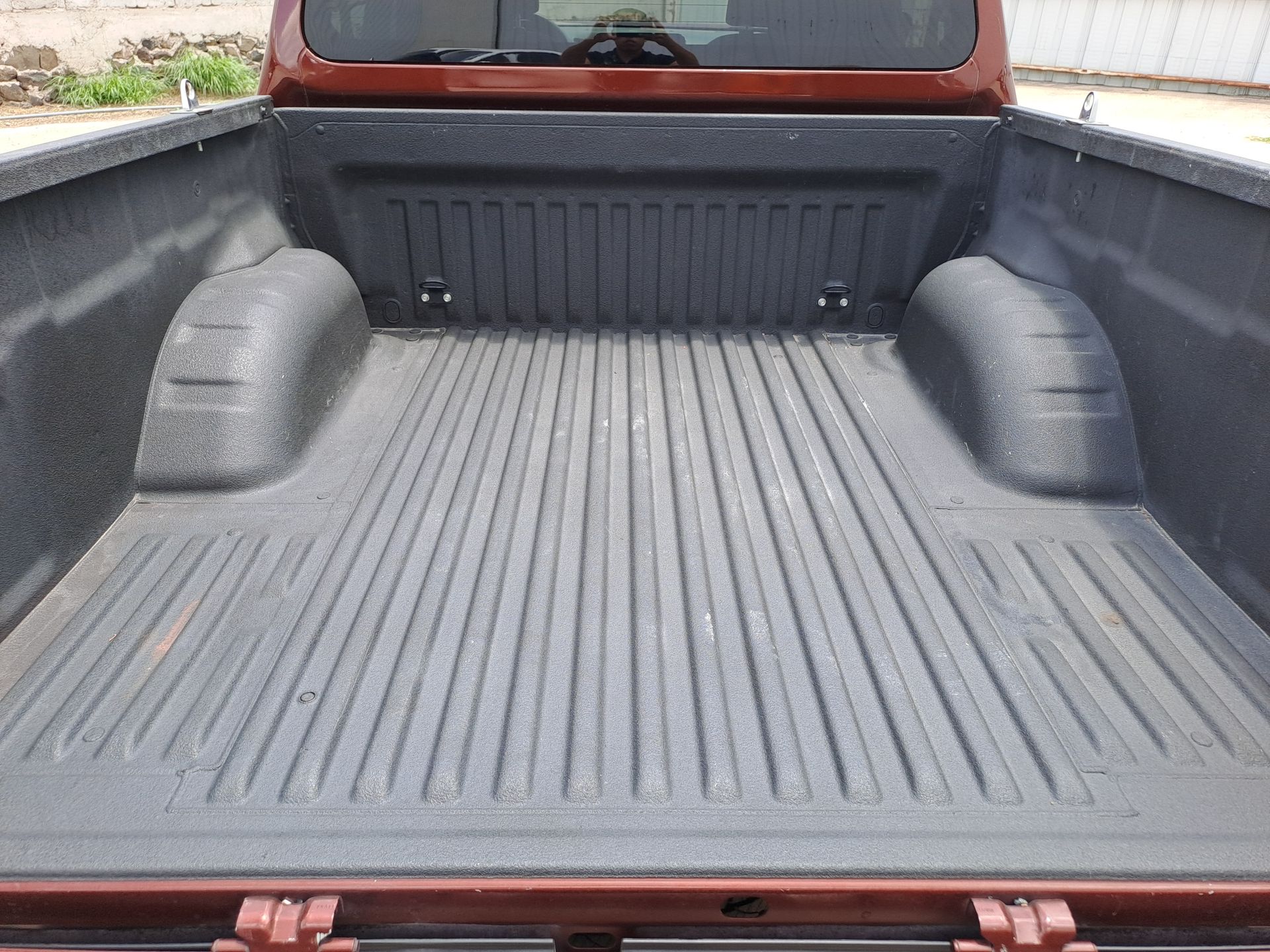 2024 Nissan FRONTIER FRONTIER XE TM 24