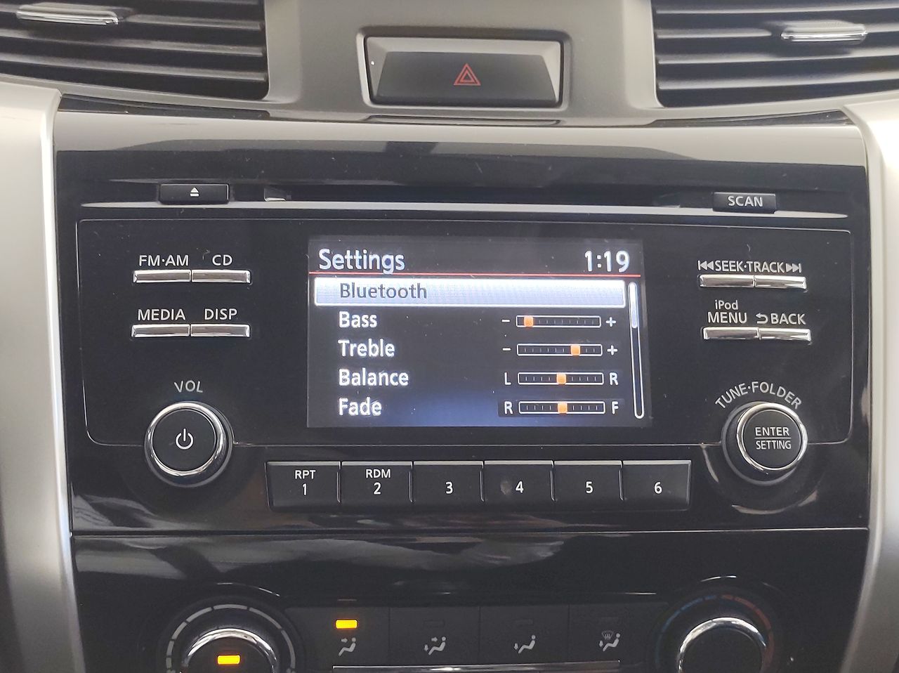 2020 Nissan NP300 FRONTIER LE TM AC