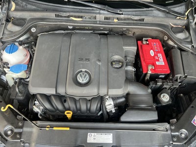 2018 Volkswagen JETTA TRENDLINE TIP.