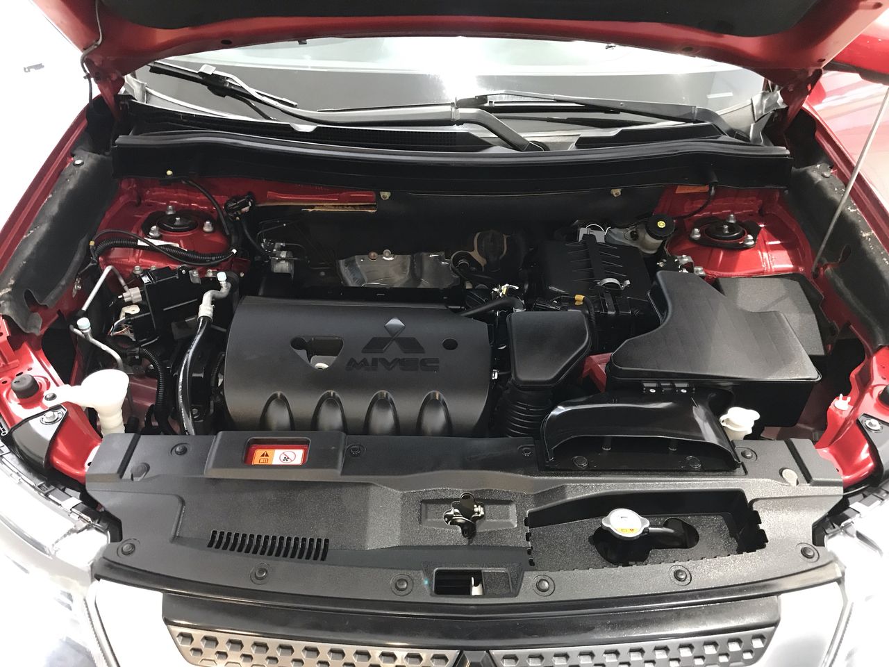 2019 Mitsubishi OUTLANDER ES