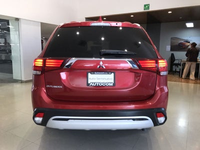 2019 Mitsubishi OUTLANDER ES