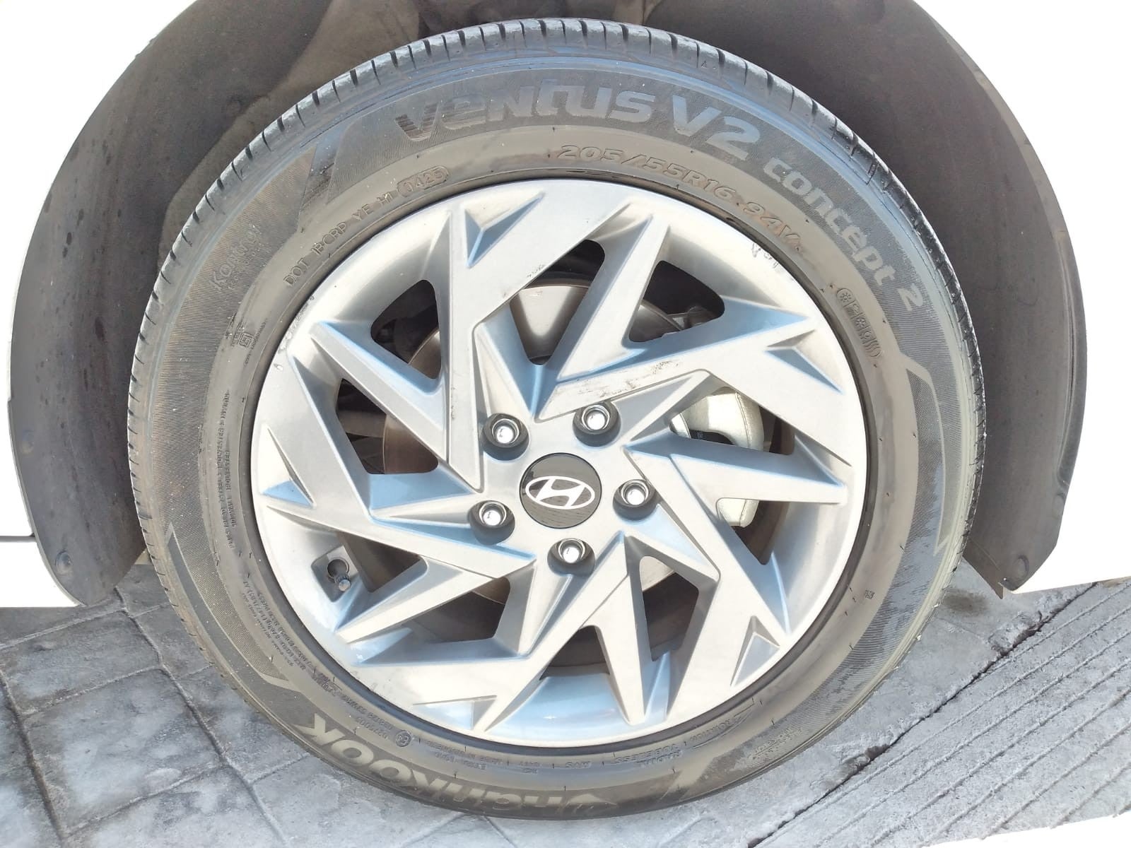 2025 Hyundai ELANTRA GLS PREMIUM DCT HEV