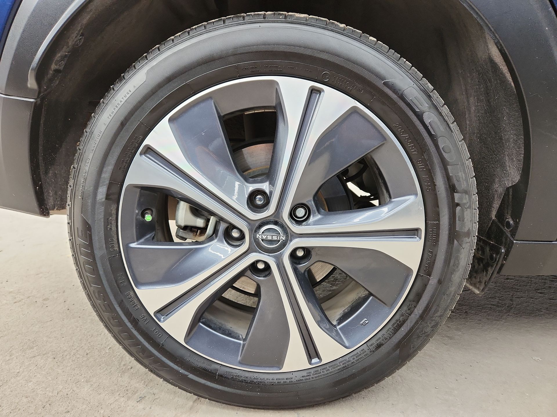 2023 Nissan KICKS E-POWER PLATINUM E-POWER 23