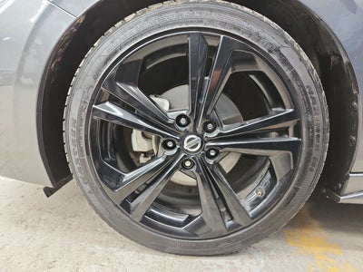 2021 Nissan SENTRA SR BITONO CVT 21