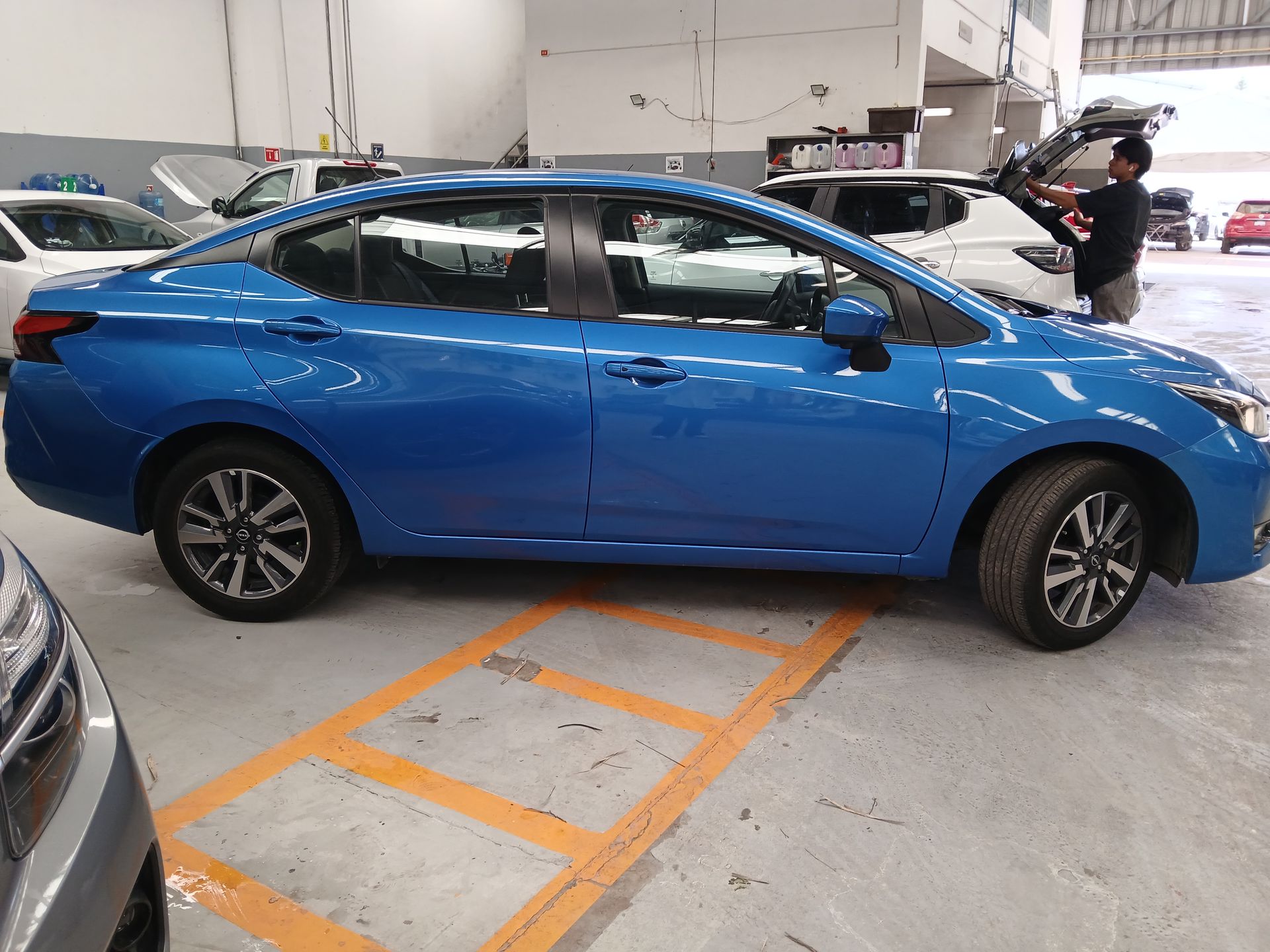 2024 Nissan VERSA VERSA ADVANCE MT