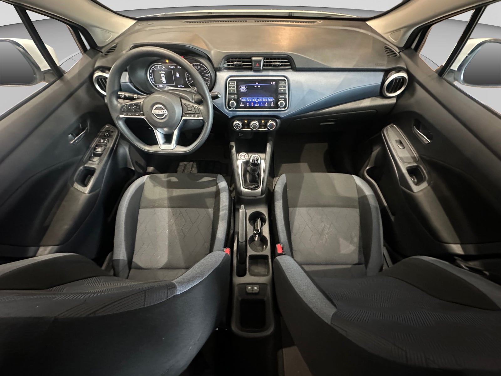 2024 Nissan VERSA ADVANCE MT 24