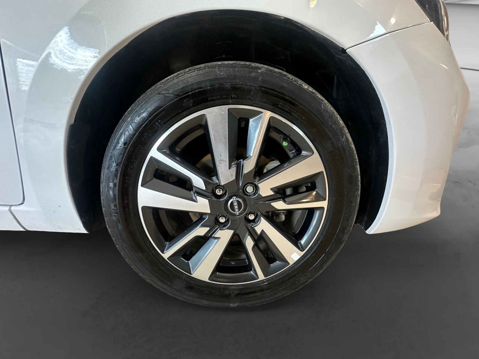 2024 Nissan VERSA ADVANCE MT 24