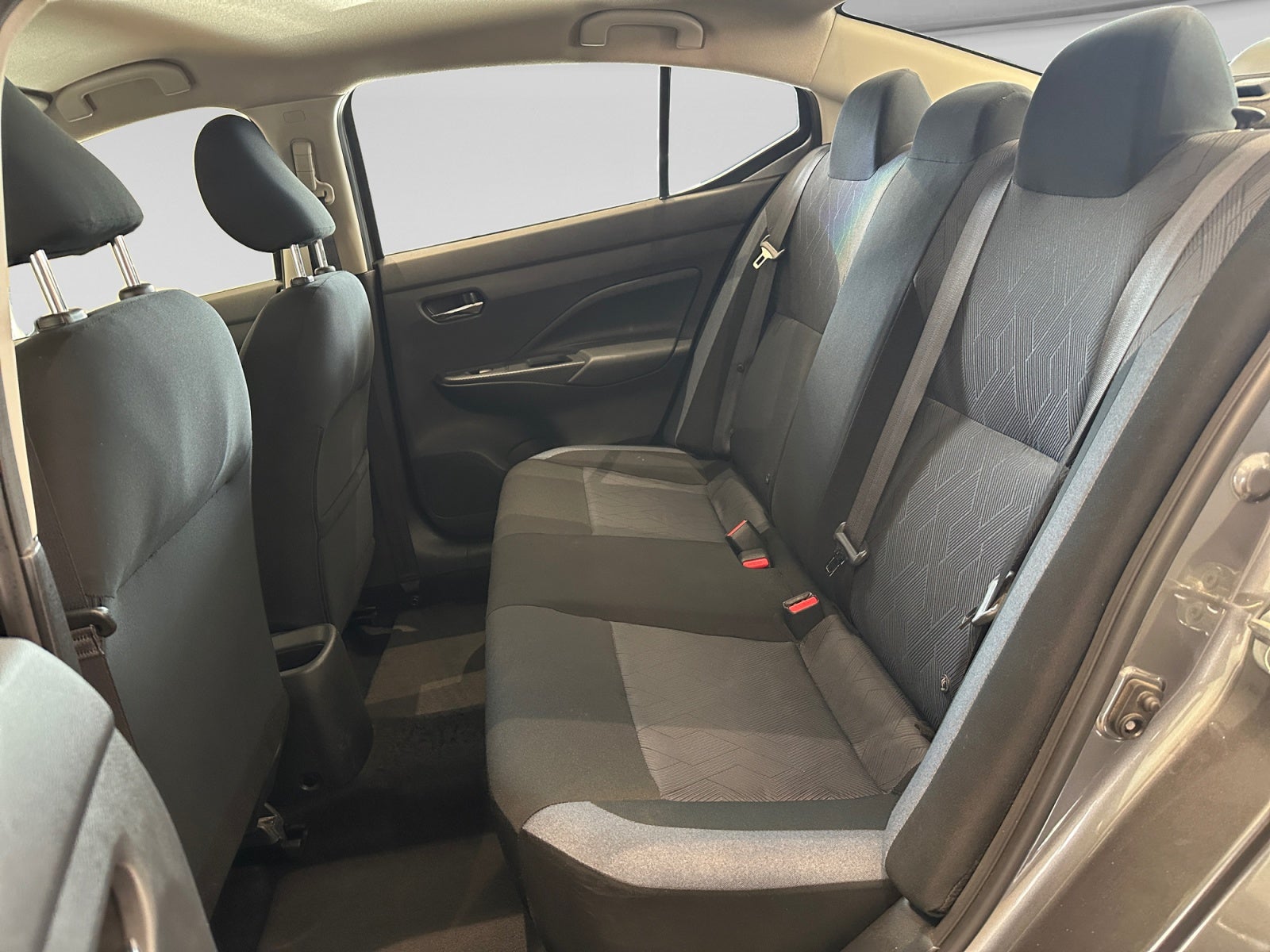 2024 Nissan VERSA ADVANCE MT 24