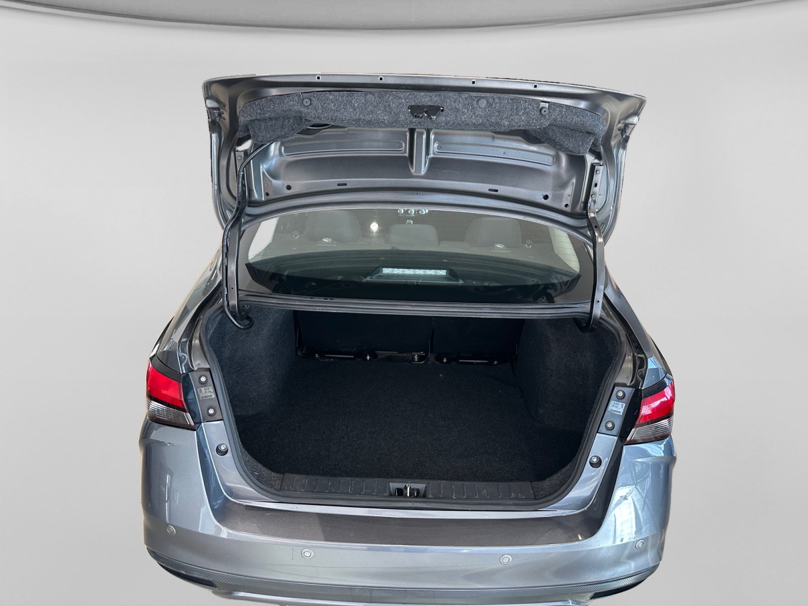 2024 Nissan VERSA ADVANCE MT 24