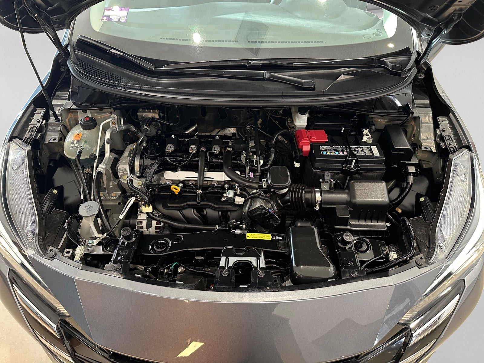 2024 Nissan VERSA ADVANCE MT 24