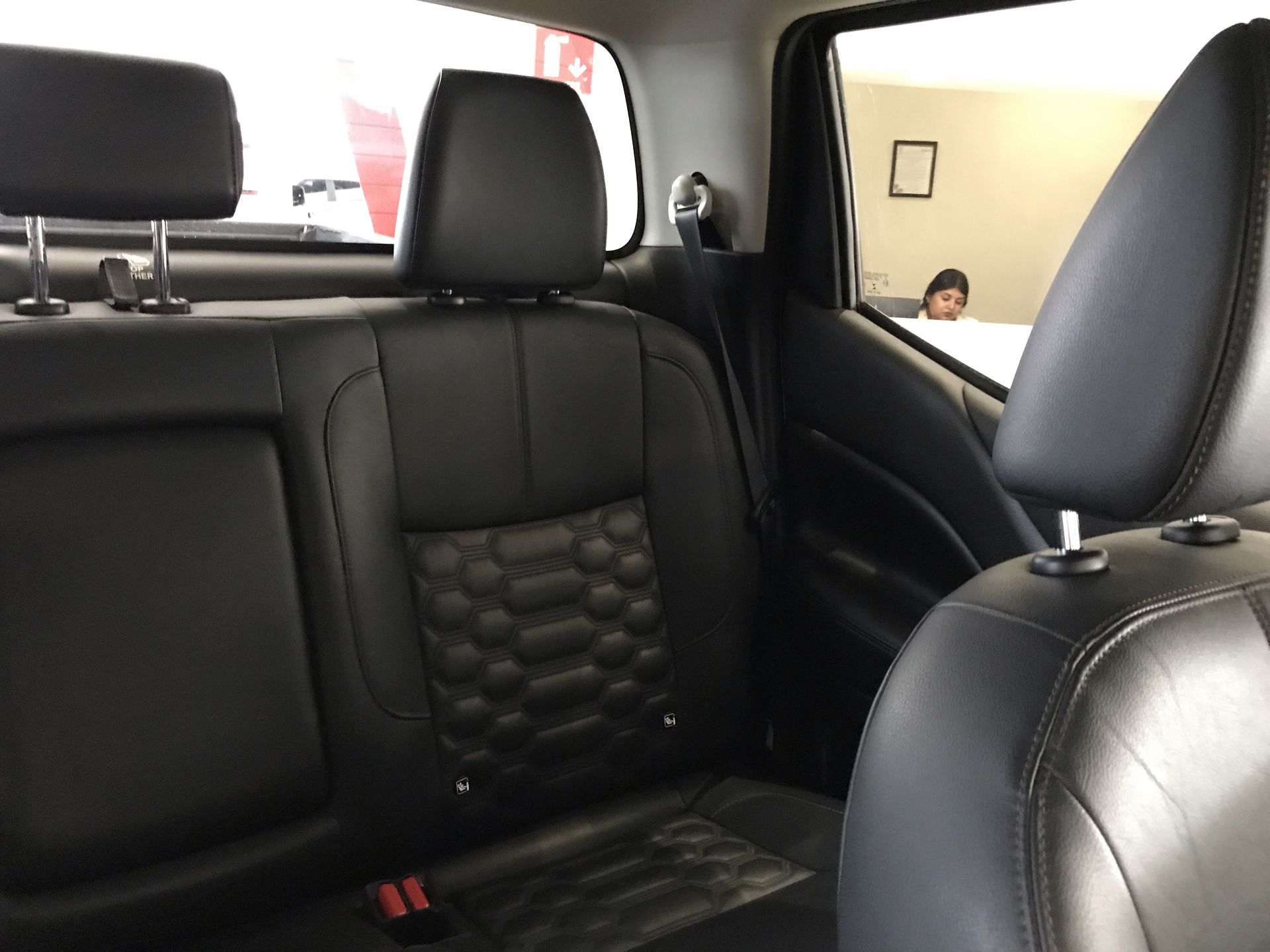 2023 Nissan FRONTIER PLATINUM LE TA 23