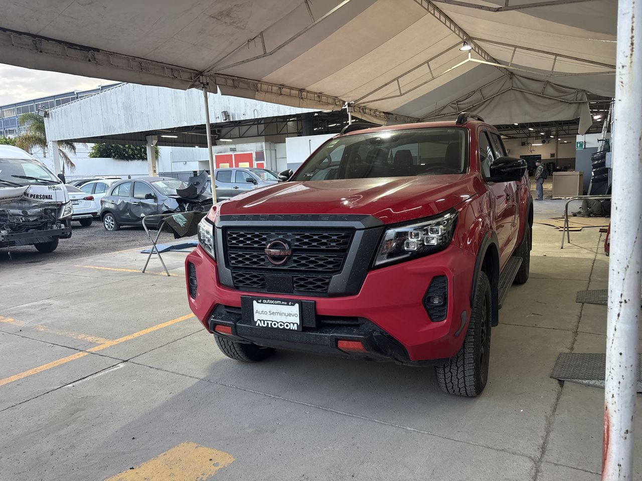2024 Nissan FRONTIER FRONTIER PRO-4X 4X4 TA 24