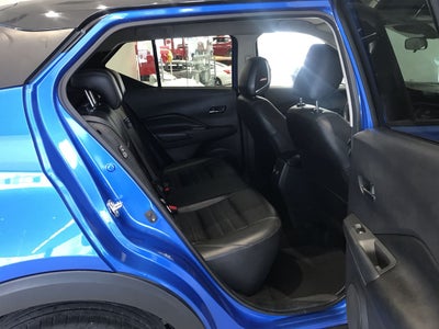 2023 Nissan KICKS PLATINUM BI-TONO 1.6 LTS CVT 23