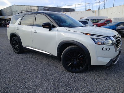 2024 Nissan PATHFINDER PLATINUM 4WD 24