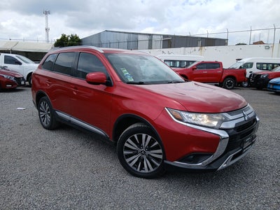 2019 Mitsubishi OUTLANDER ES