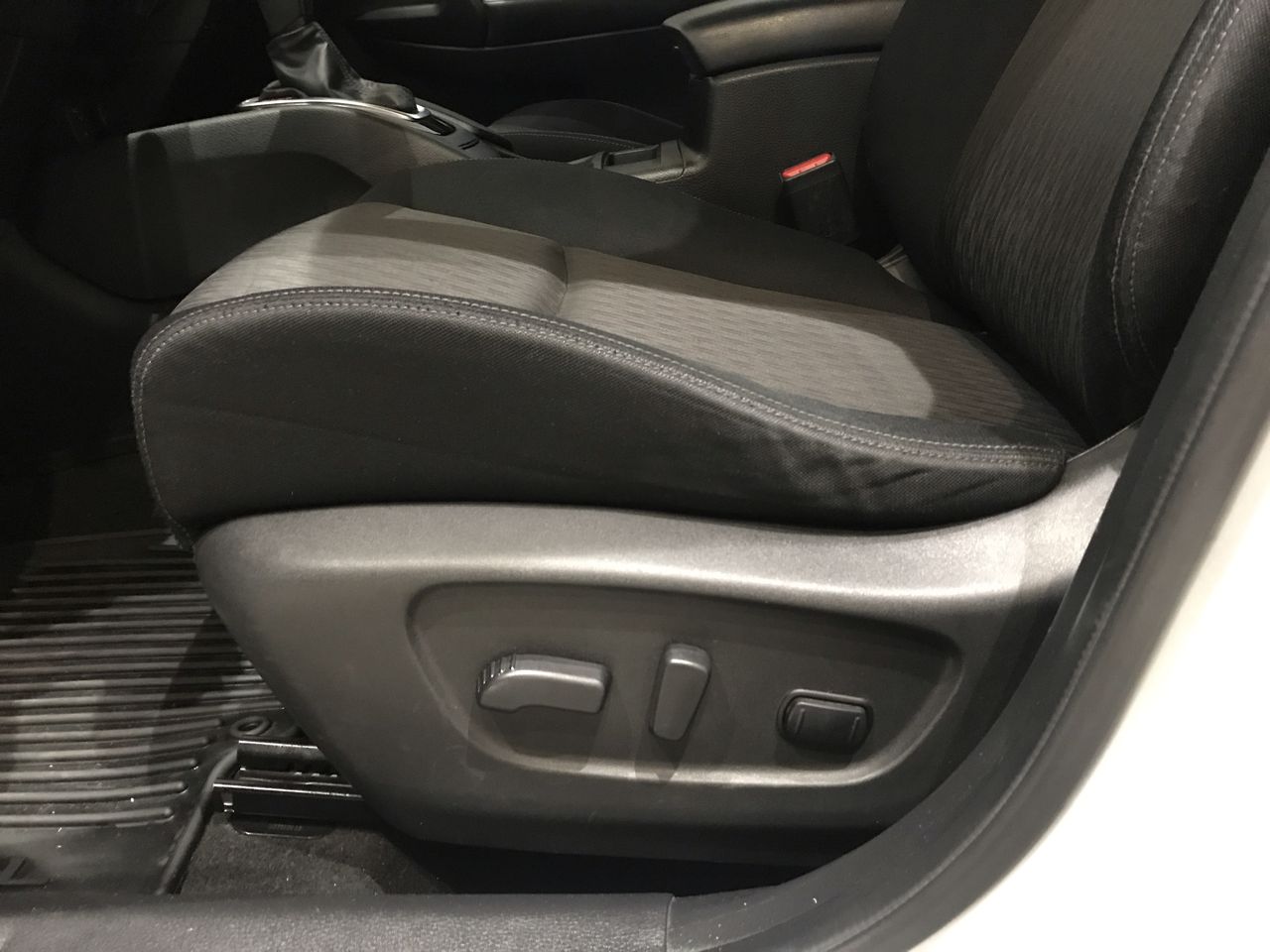 2018 Nissan X-TRAIL ADVANCE 2 ROW