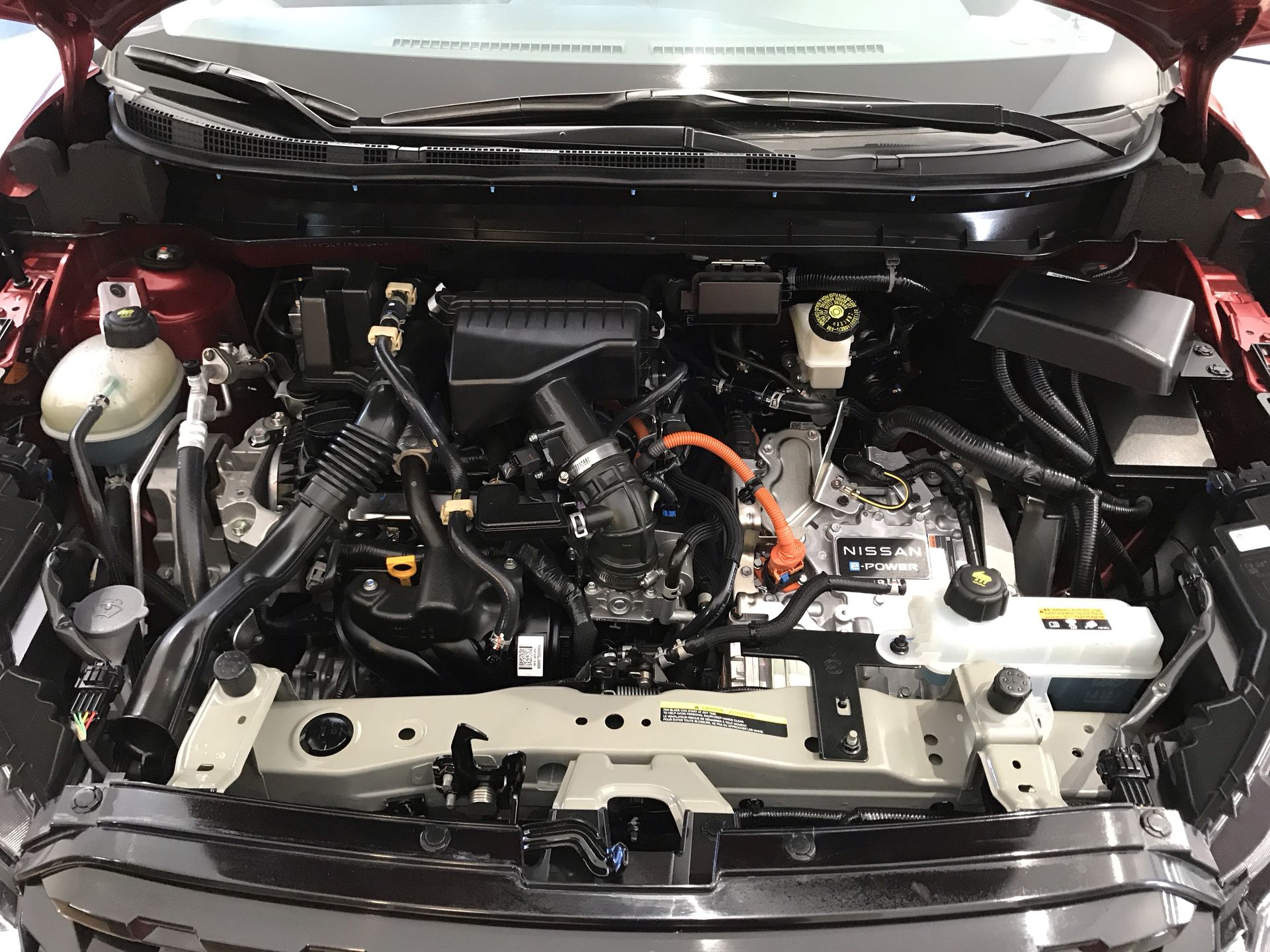 2023 Nissan KICKS E-POWER PLATINUM E-POWER 23