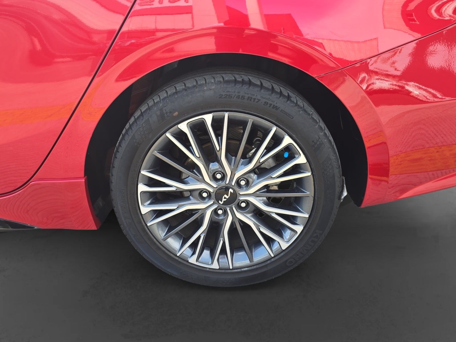 2023 Kia FORTE GT LINE
