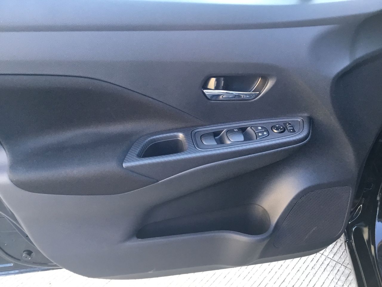 2025 Nissan VERSA EXCLUSIVE CVT 25