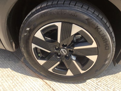 2025 Nissan KICKS ADVANCE CVT