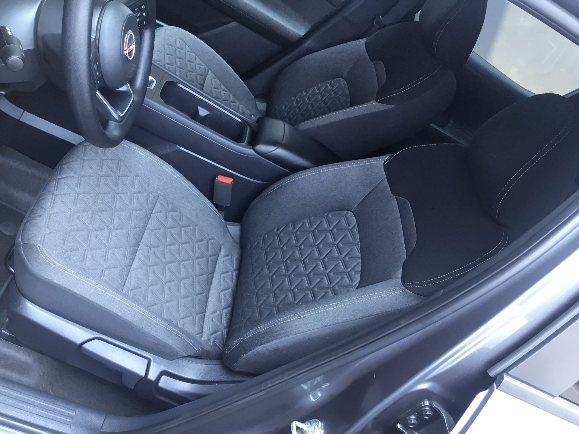 2025 Nissan KICKS ADVANCE CVT