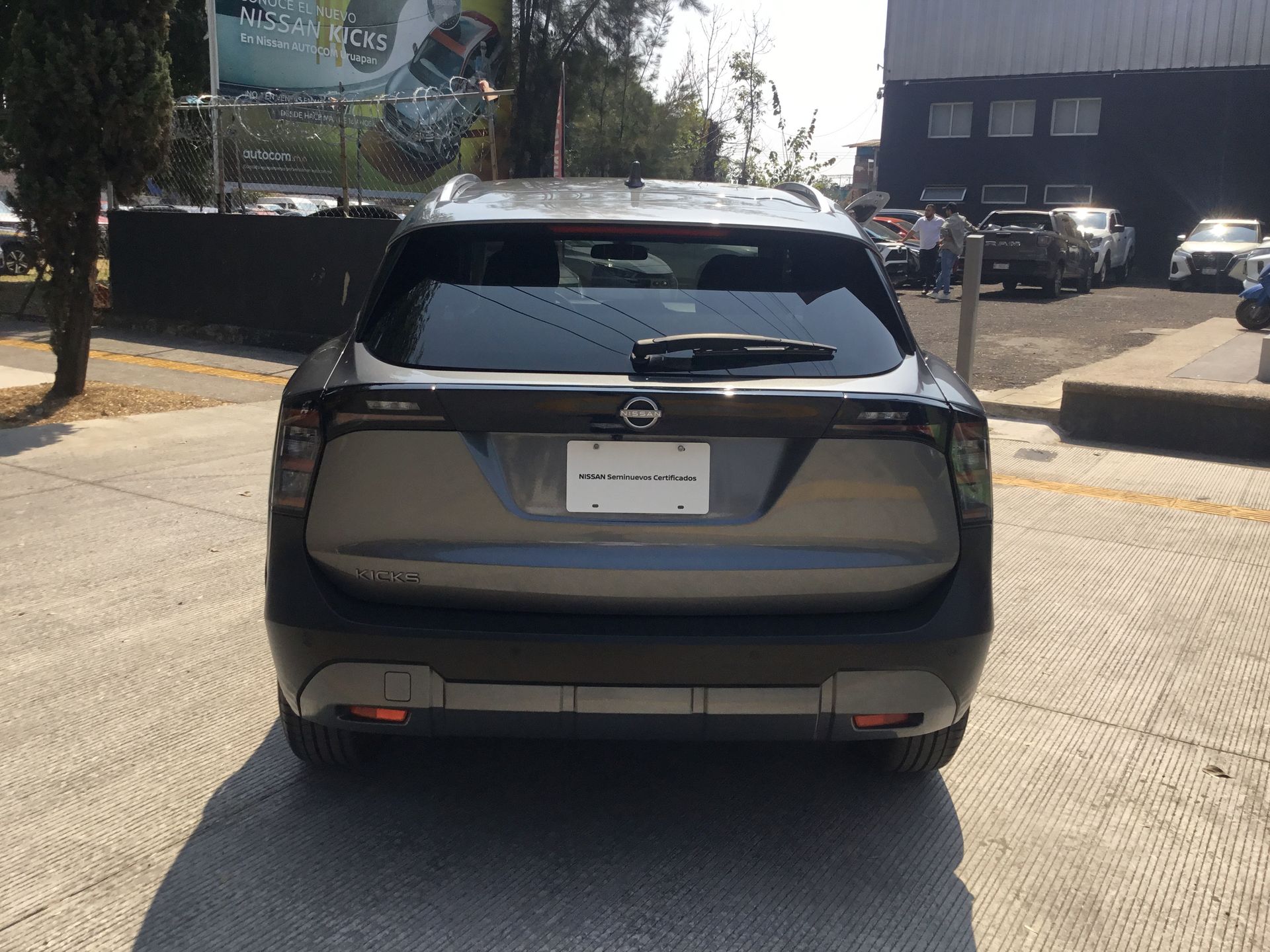 2025 Nissan KICKS ADVANCE CVT