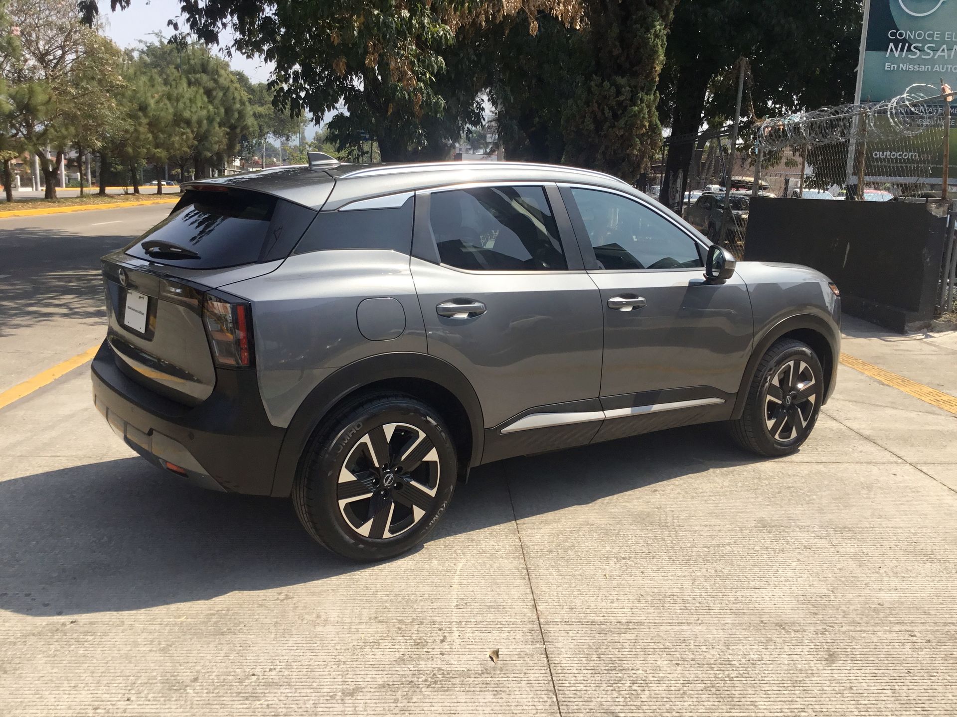2025 Nissan KICKS ADVANCE CVT