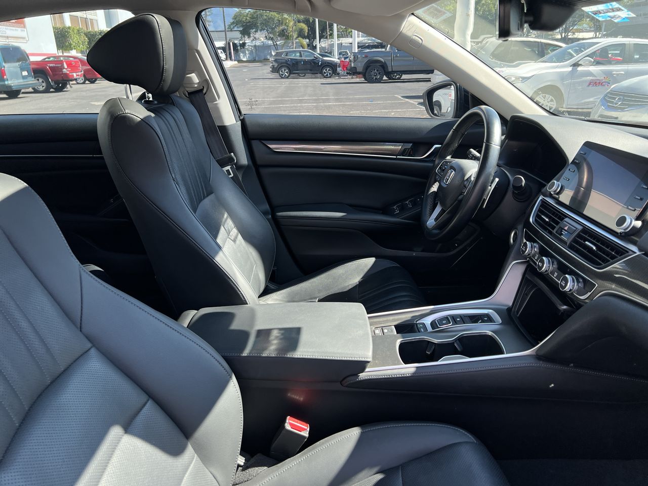 2022 Honda ACCORD TOURING