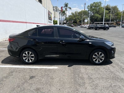 2022 Kia RIO LX TM