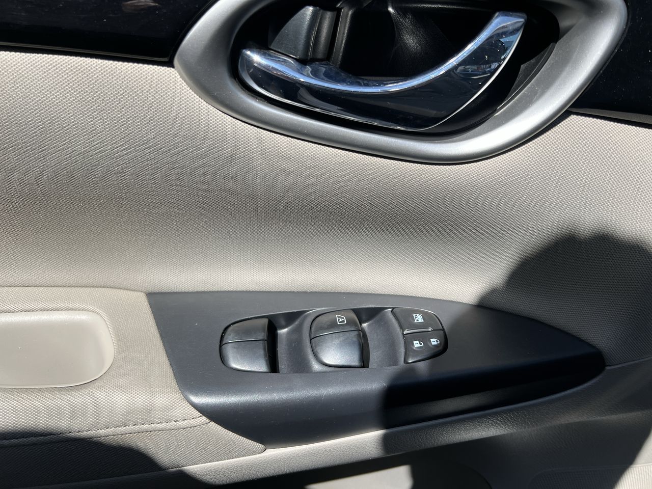 2017 Nissan SENTRA SENTRA ADVANCE MT