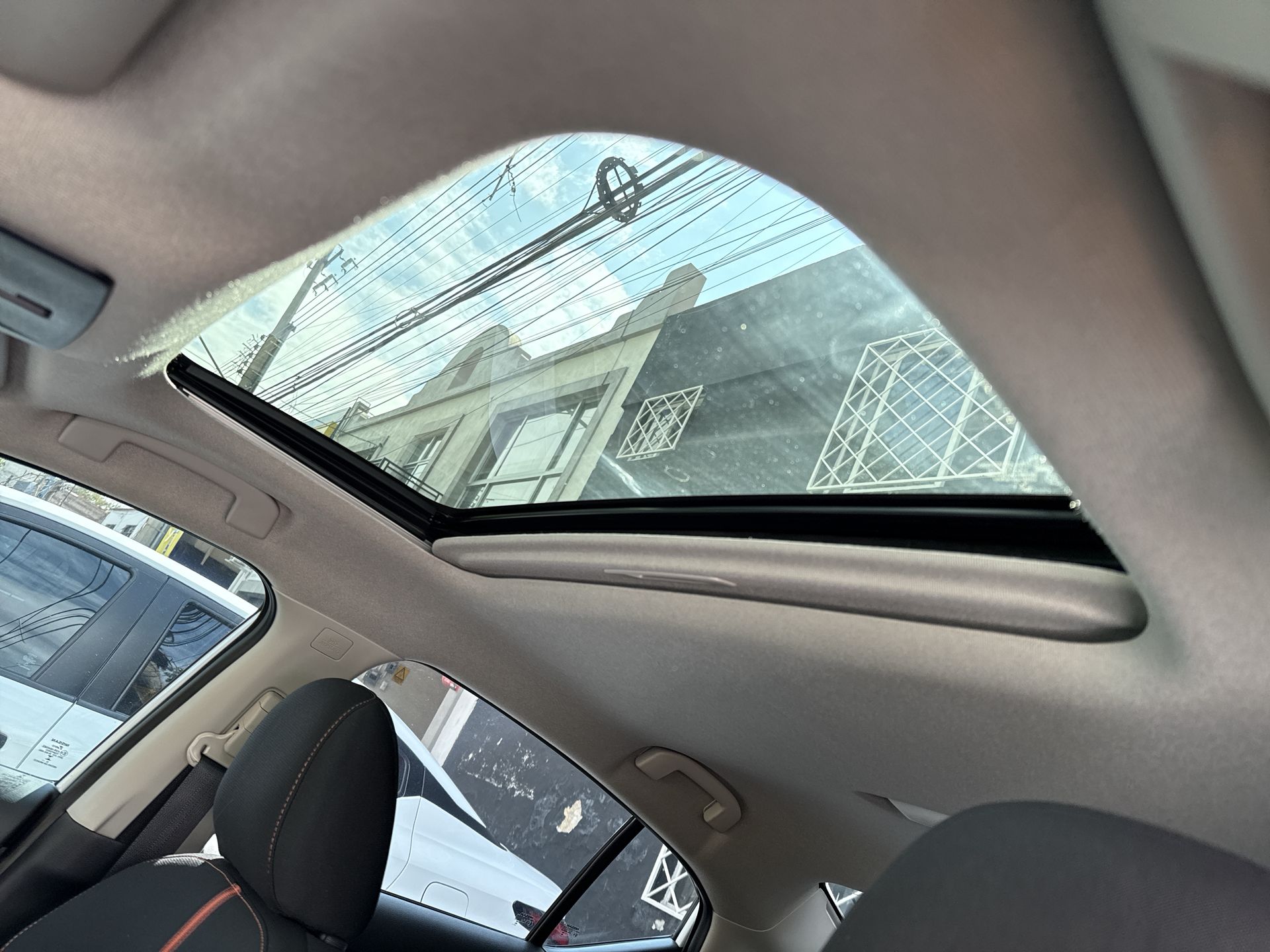2023 Nissan SENTRA SR CVT 23