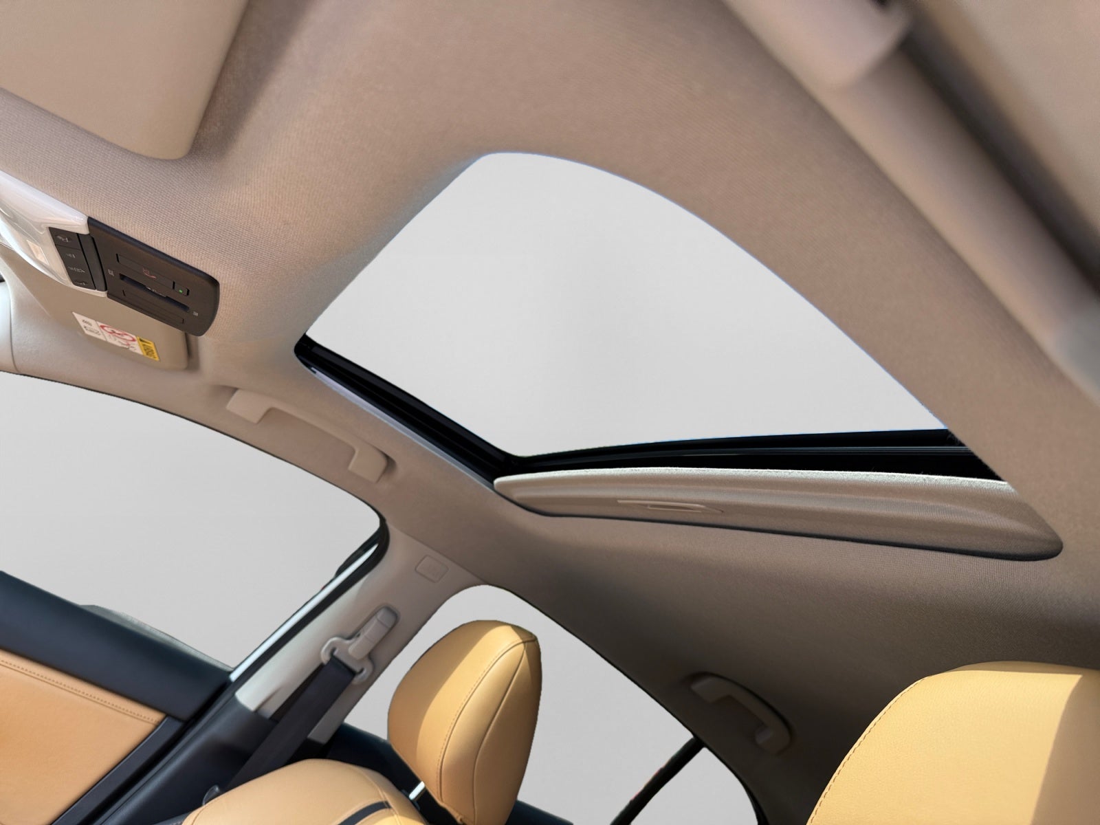 2025 Nissan SENTRA SR PLATINUM BITONO CVT PIEL GENUINA