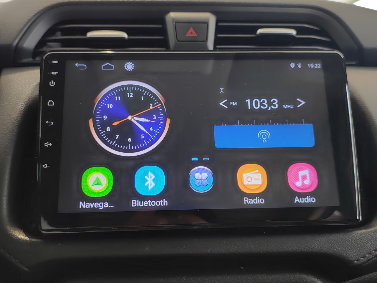 2020 Nissan VERSA SENSE MT